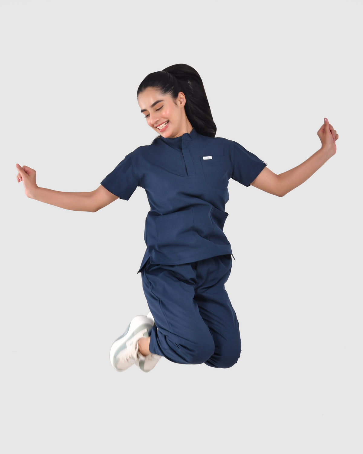 Women's FlaxPro V-Neck Scrub
